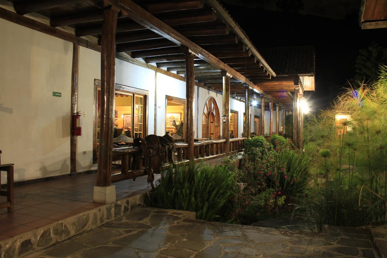 Hacienda Leito Hotel Patate Екстериор снимка
